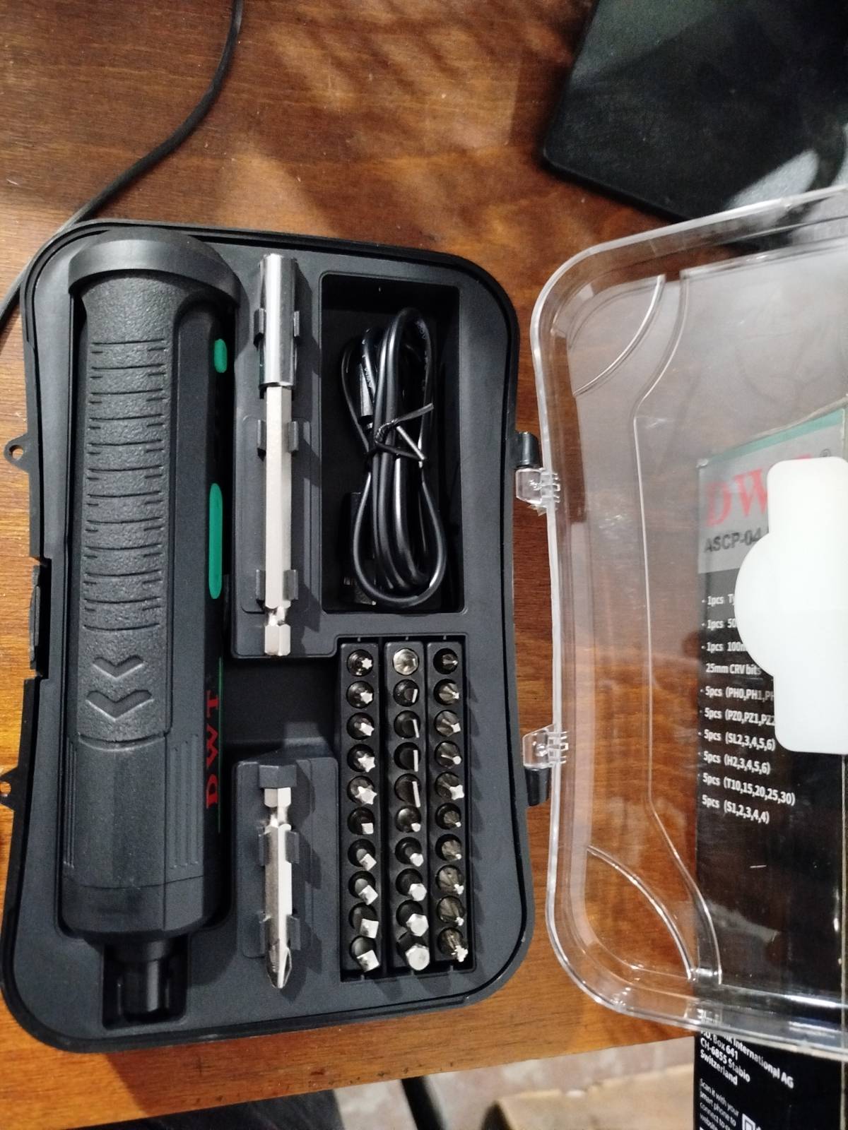 Electric Screwdriver for a secret fiber optic lab in UKRAINE